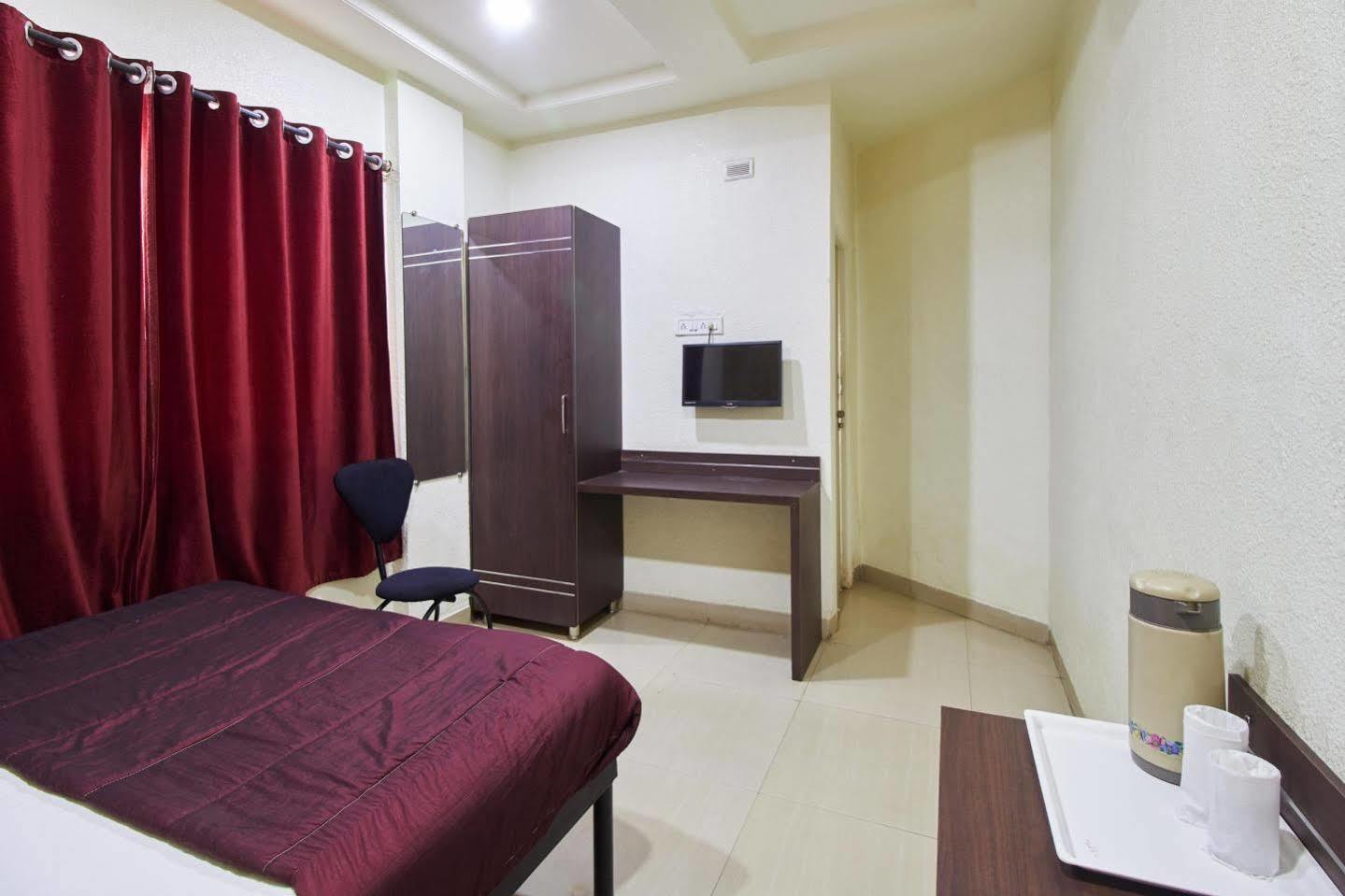Hotel Preetam Aurangabad Exterior photo